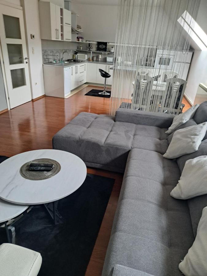 Apartman Lotos SJJ Exterior foto